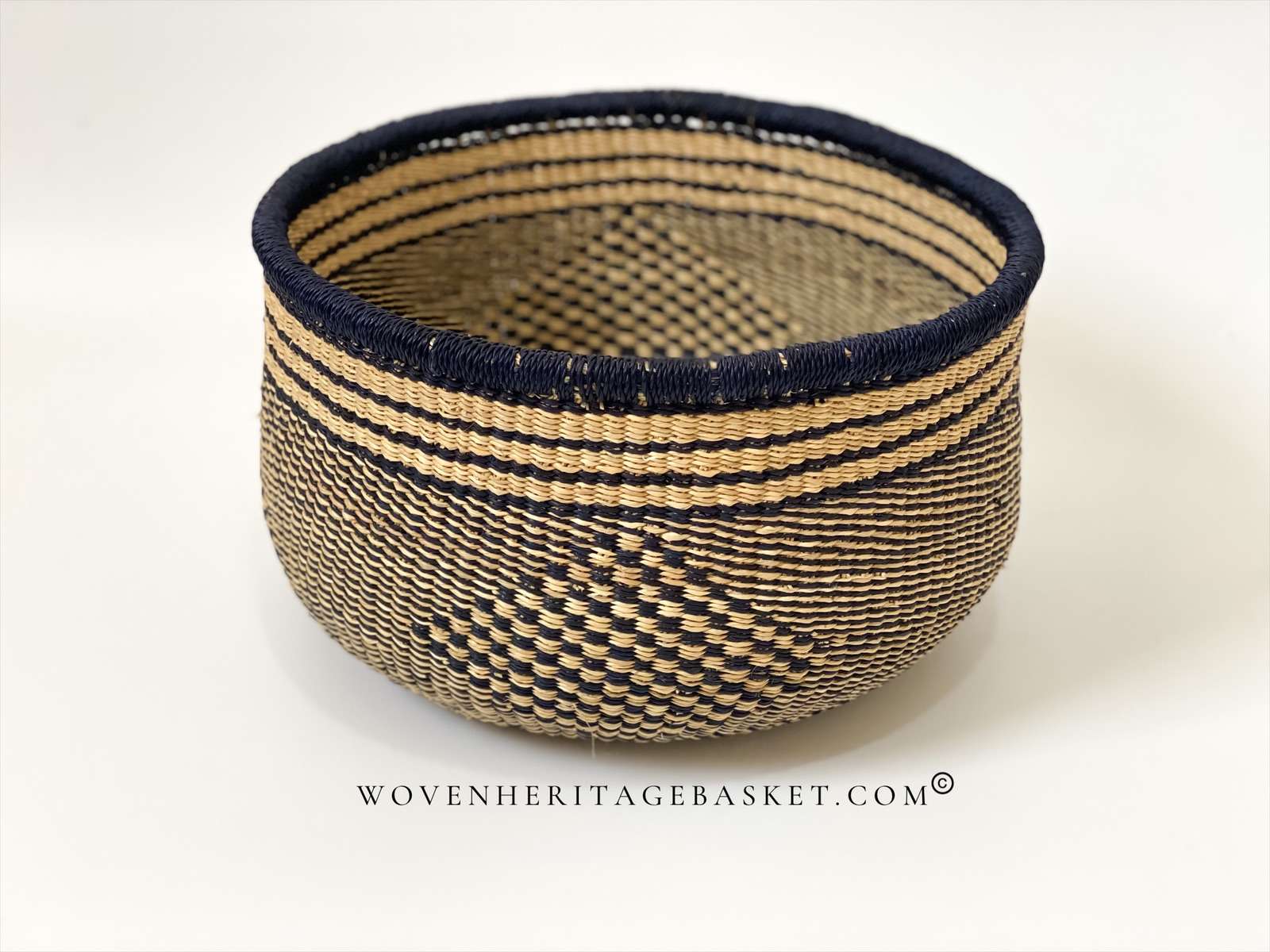 Round Woven Basket - SN.01 | Woven Heritage Baskets